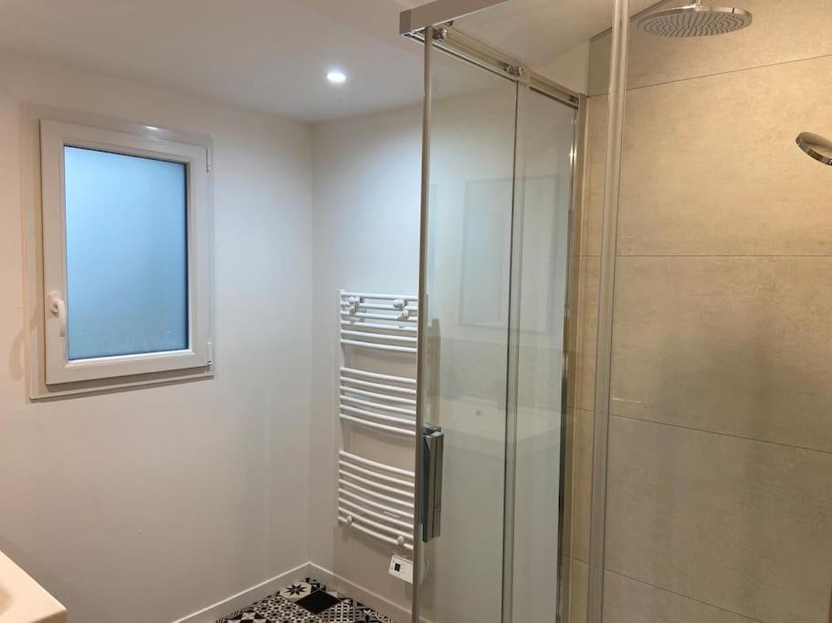 Les Prunelles Maison De Village De 4 A 8 Personnes Precigne ภายนอก รูปภาพ