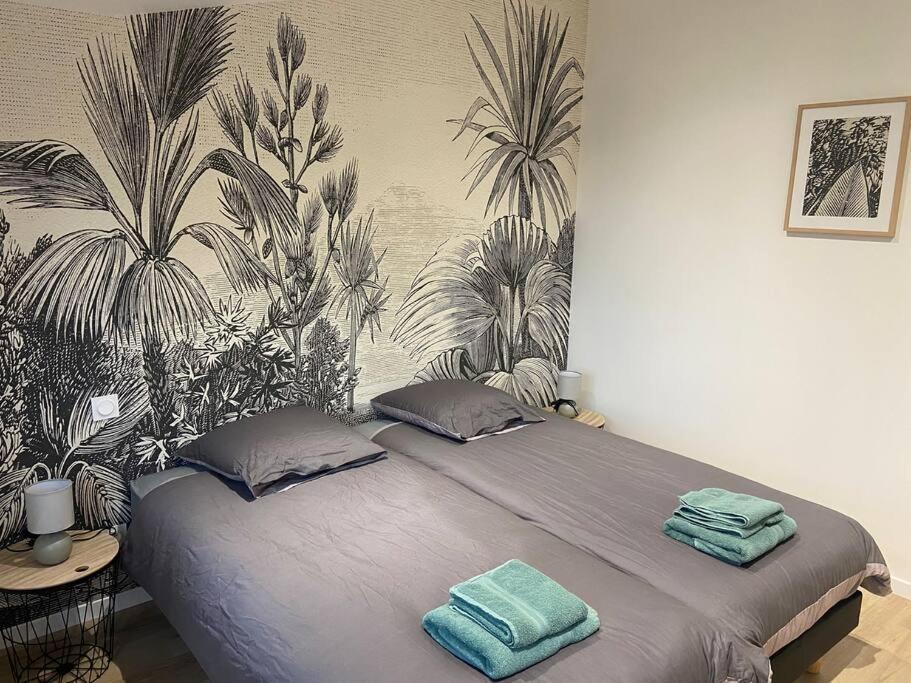 Les Prunelles Maison De Village De 4 A 8 Personnes Precigne ภายนอก รูปภาพ